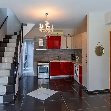Margi Villa *