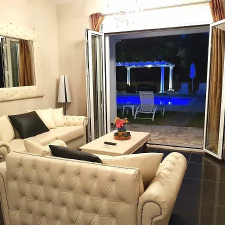 Margi Villa